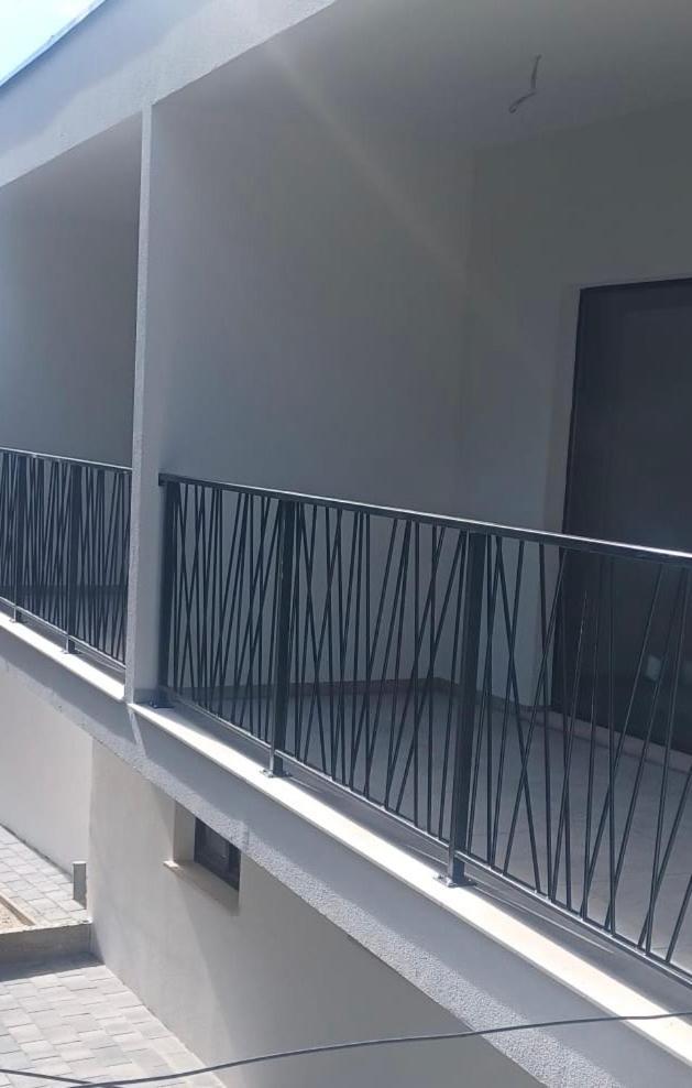 New In Airport Dubrovnik Apartment Mocici Exterior photo